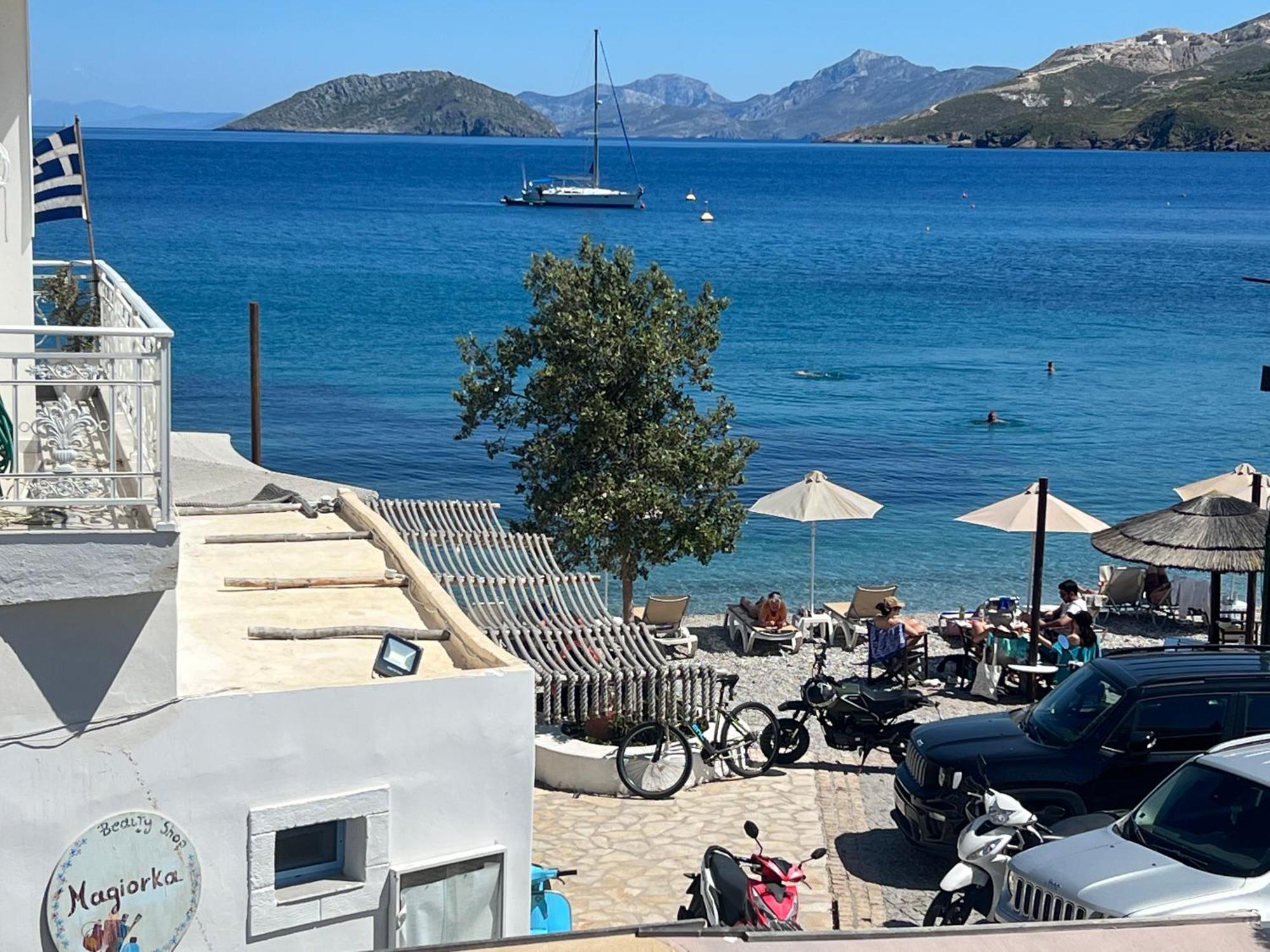 White Island Rooms Panteli Buitenkant foto